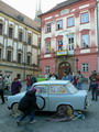 Kliknutn�m zv�t��te n�led